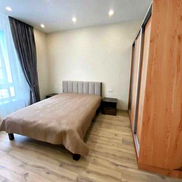 Оренда 1-кімнатної квартири Трускавецька/Полюя