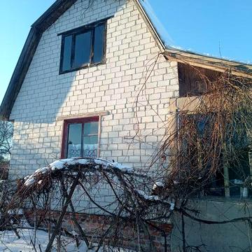 Дача в Деснянці. Піноблок + цегла.