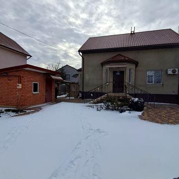 Будинок "Вишневый Сад "