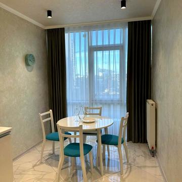 Генуезька вул., 3