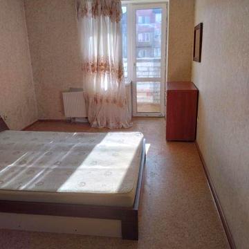 3 комн.Летная(Автономное отопление) с частичной мебелью(+быт.техника)