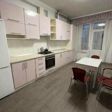 Продається однокімнатна, Моноліт, новобудова ЖК Моноліт