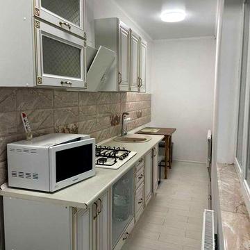 Здам в оренду 2 кімнатну квартиру.