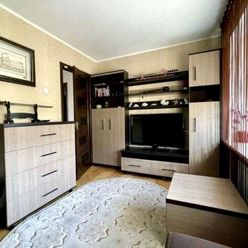 Продам 3 кімнатну квартиру в центрі міста