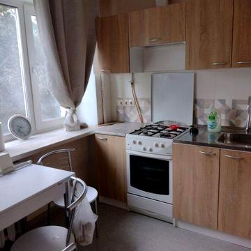 Оренда 1к.кв. Вул. Касіяна 10, метро Іподром, ТРЦ Республіка