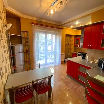 Пропозиція оренди 4 кім квартири в центрі по вул Дорошенка