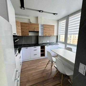 Здається квартира в ЖК Лінкольн.