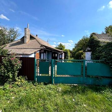 Продаж будиноку в селі Філіопіль,Вінницька область терміново
