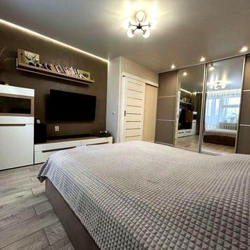 Продам 1к квартиру с хорошим ремонтом в Центре