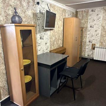 Оренда 1 кім кв ( особнякового типу) по вул Шевченка 142