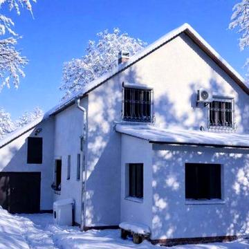 Будинок казка!БЕЗПЕРЕБІЙНЕ СВІТЛО,ТЕПЛО,УКРИТТЯ все в будинку!