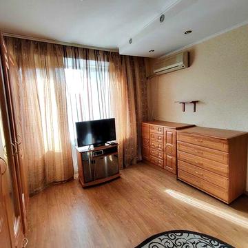 Сдам 1-ную квартиру тополь -2