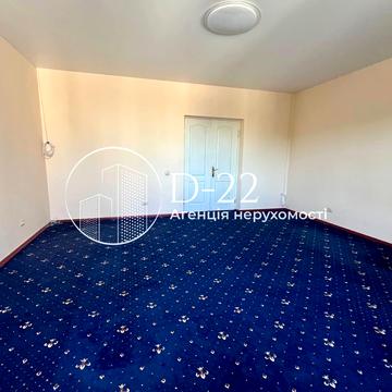 Хрещатик вул., 4