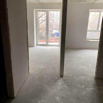 Однокімнатна квартира з індивідуальним газовим опаленням.