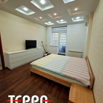 Продаж 2-кімнатної квартири з ремонтом, Сталеварів