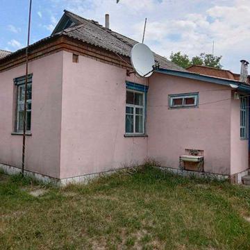 Будинок в Нових Санжарах