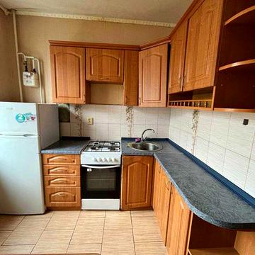 Сдам 1-к.кв.,16-й мкрн.8/10,Хортицкое Шоссе,34,Сельпо