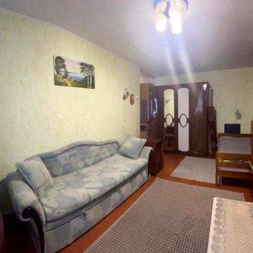 У продажу 1 кімнатна квартира метро Перемога, Олексіївка.