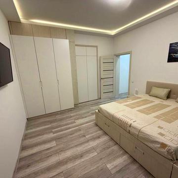 Сдается Метро Университет,  2-х комнатная ЕВРО  квартира, Пирогова 10Г