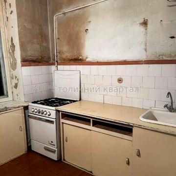 Метро Святошин вулиця Депутатська 17/6