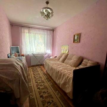 11 700 $ за двокімнатну з меблями та технікою на Прудах, вул. Уфимська