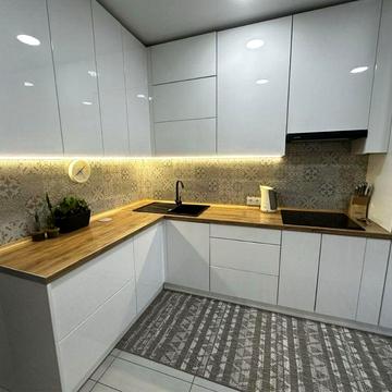 Двокімнатна квартира. Мінімальне оформлення .Сертифікат так