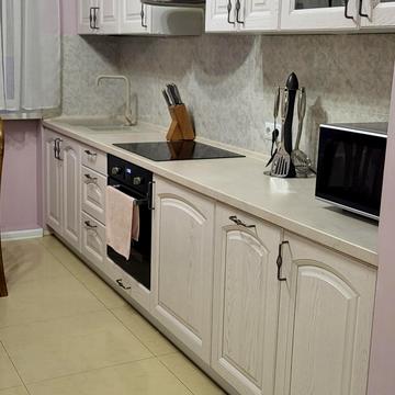 Кадетський Гай вул., 3