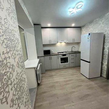 ТРЦ Київ . Здається 1-кімнатна квартира