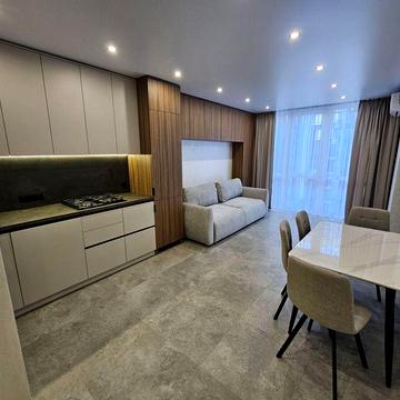 Дизайнерська 1.5 кімнатна квартира - готова під ключ!