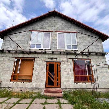 Продам  будинок ст.м. Осокорки. вул.61 Садова