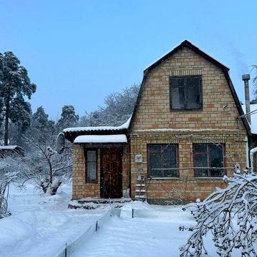 Будинок Ворзель . Без комісії та без податків .