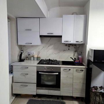 Сдается 2 комнатный Дом в центре города, Ремонт.Автономное отопление.