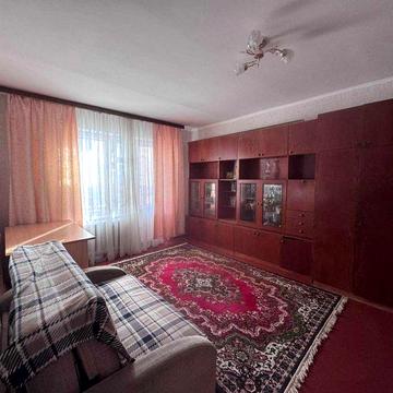 Затишна 1-кімнатна квартира по вул. Симиренка, 26а