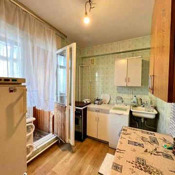 Продам 4-к квартиру, 72 кв.м, в чешке в Аркадии (3-111-091 ОФ)