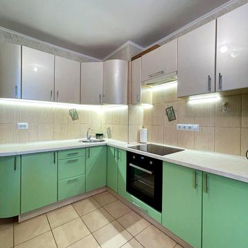 Доківська вул., 10