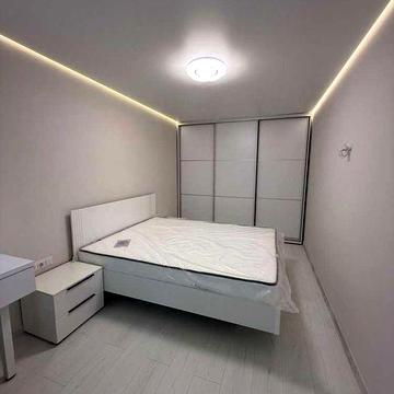 Здається 2к квартира на пр.Олександра Поля 143