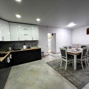 Оренда 2-кімнатної квартири з кухнею-студією Сихівський район