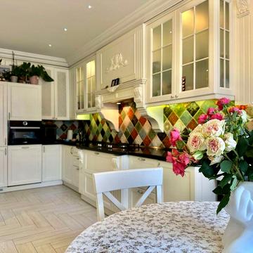 Таунхаус з ремонтом, меблями і технікою