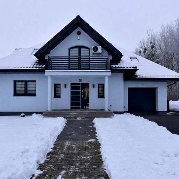 Двоповерховий будинок 120м2 .Продам.Озерна