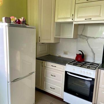 Будинок 249 м. кв., с. Романівка, 25 соток землі