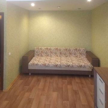 Олександра Махова вул. (Жолудєва), 1-В