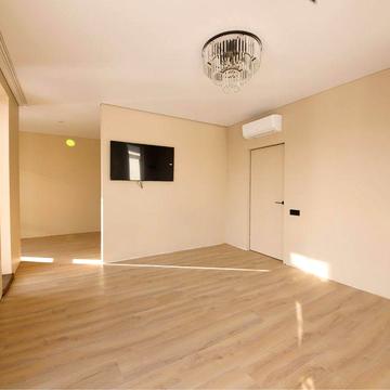 Продаж будинку дуплекс з ремонтом