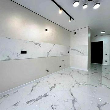 Дешево! Однокімнатна без меблів! Терміново!