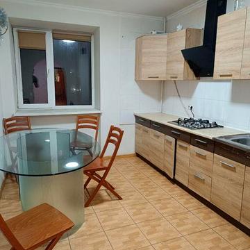 Сдам квартиру 4 комнаты 115кв.м.  Грушевского 39/1 корпус 2 ЖК Лотос