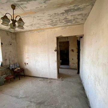 Продам 1к в смт.Яворницьке (Іларіонове) вул.Перспективна, 21 Центр