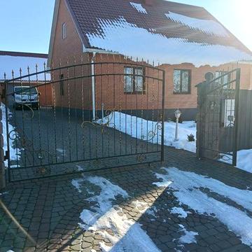 Продам будинок в с. Лище.