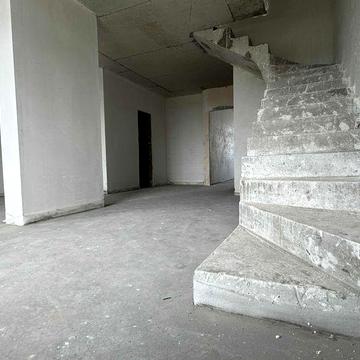 Простора дворівнева квартира для великої родини. Газове опалення ЖК Синергія Сіті