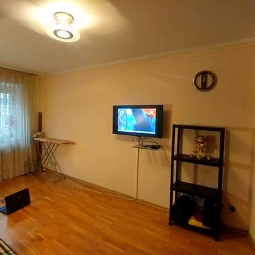 Академіка Доброхотова вул., 26