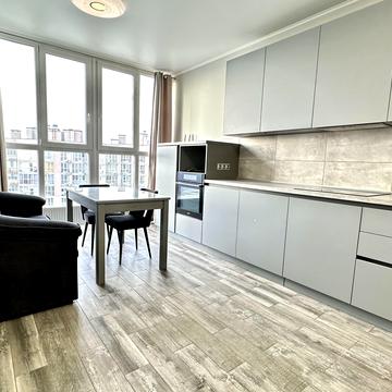 Академіка Заболотного вул., 15-Б