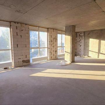 Зоряний бульв., 1А